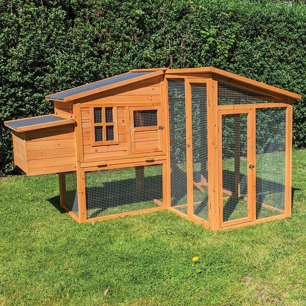 Hühnerhaus Liese mit PVC Welldach - mit extra Auslauf Produktbild 