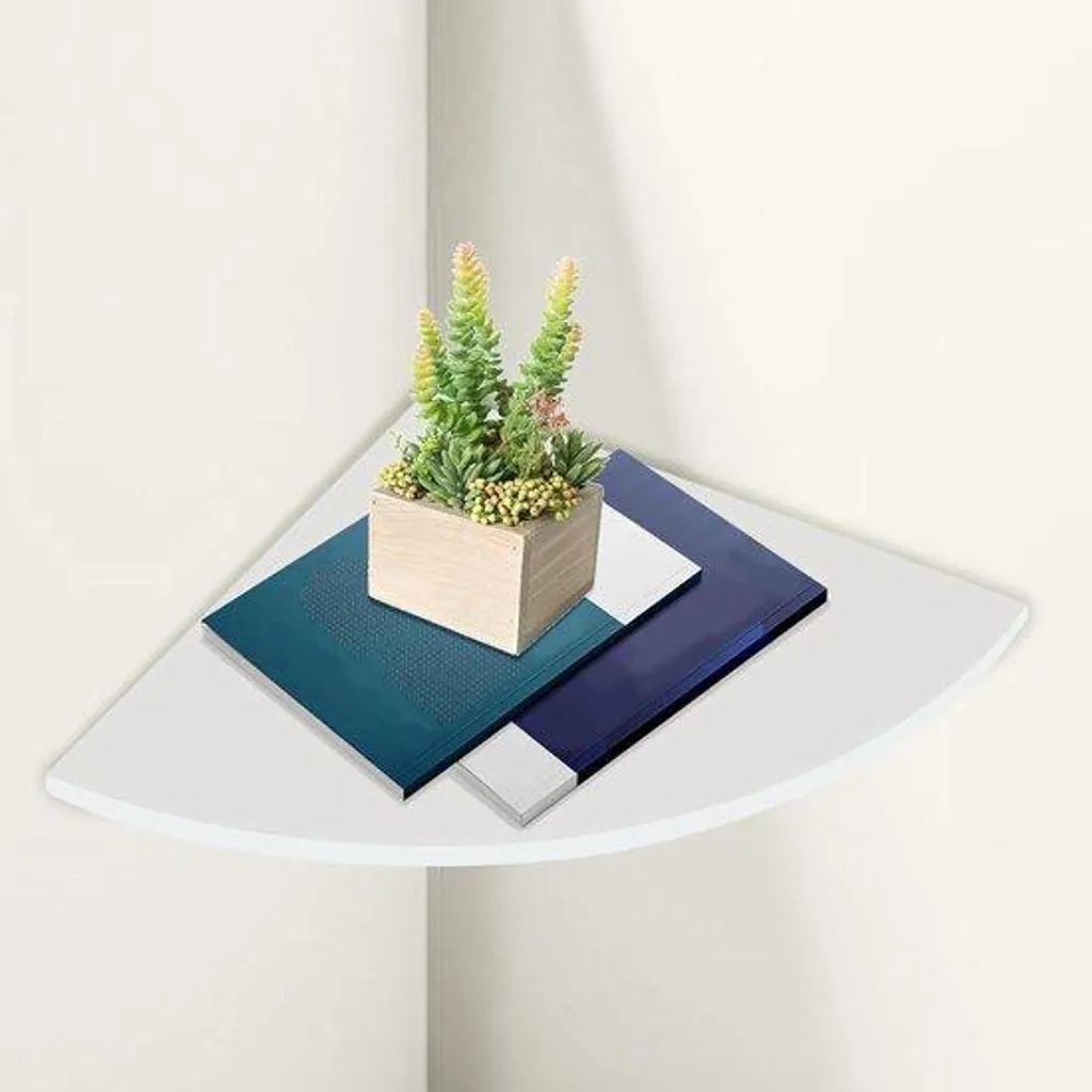Habillage mural décoratif en bois ajouré, format rayon de 28 cm élégant