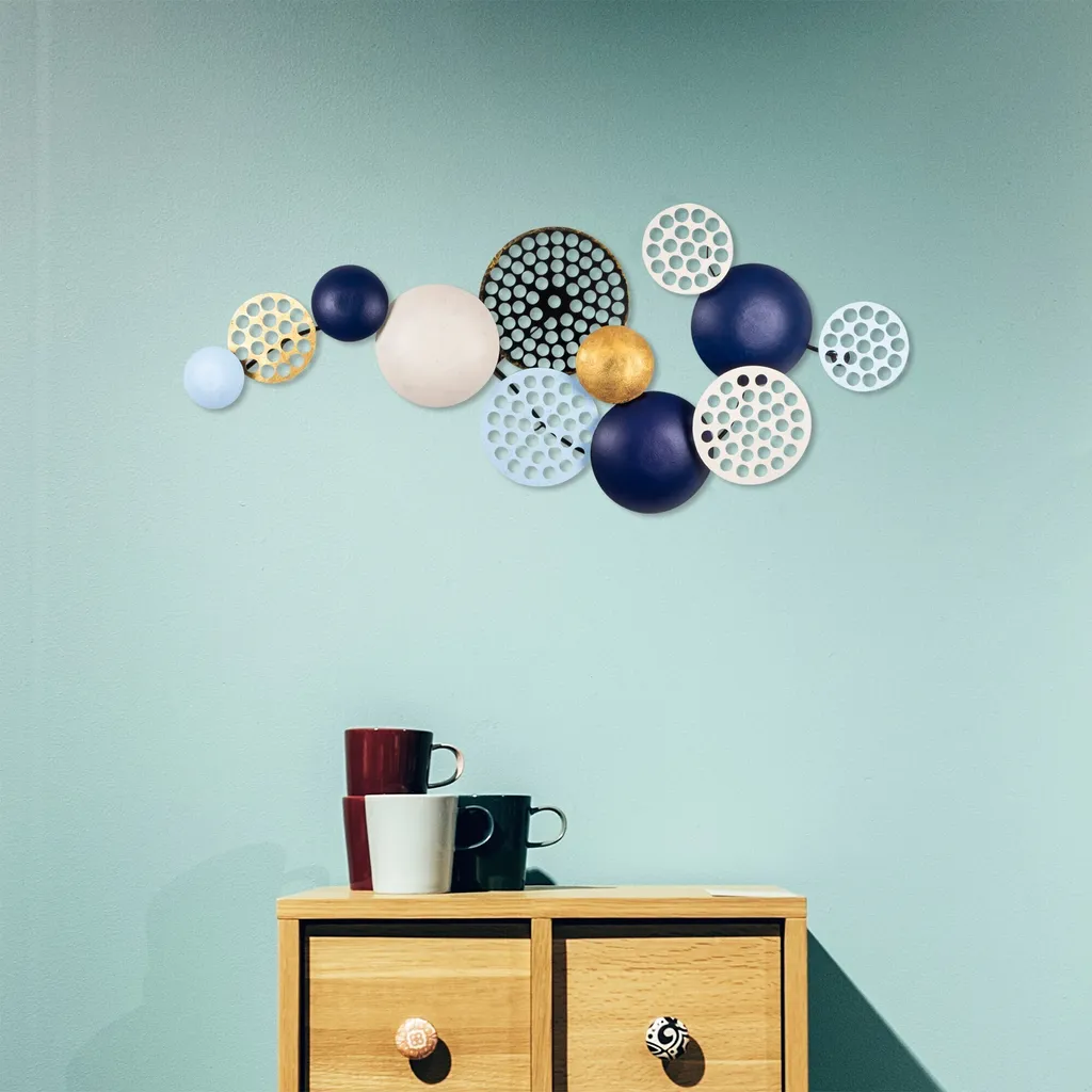 Décoration Murale en Métal Multicolore Aurora - Design Original 95 cm