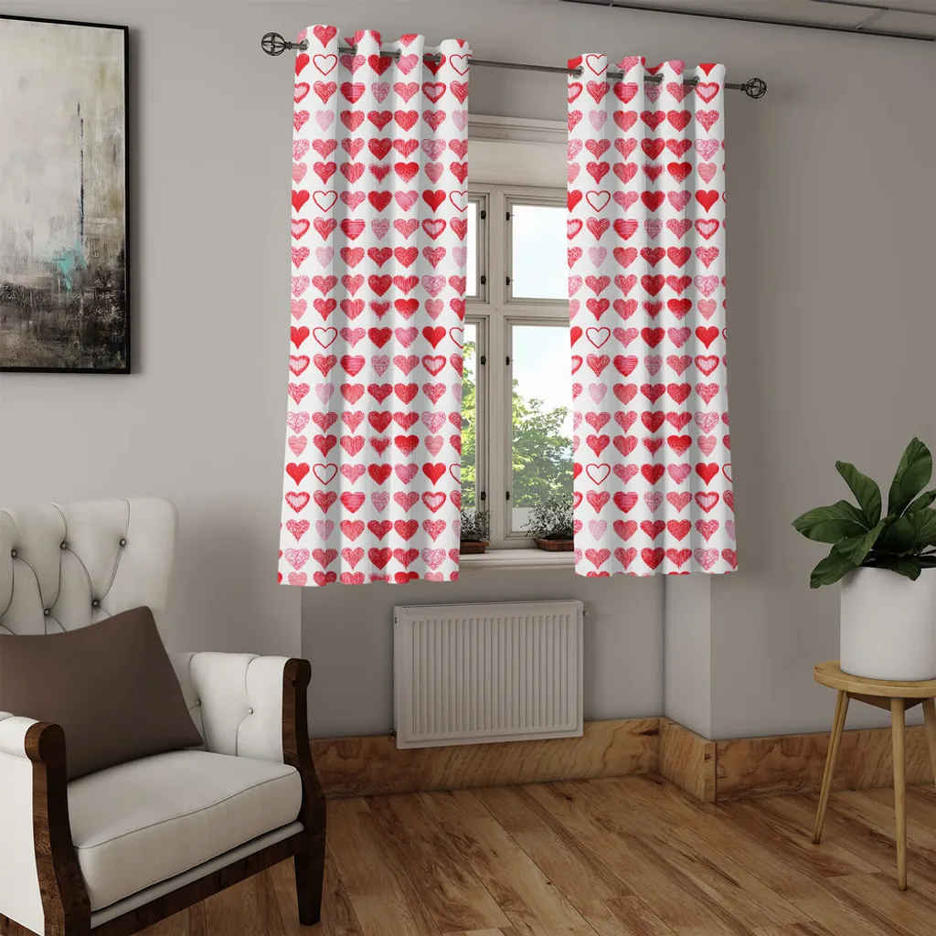 Rideau à œillets motifs cœurs rouges et roses art dessiné à la main