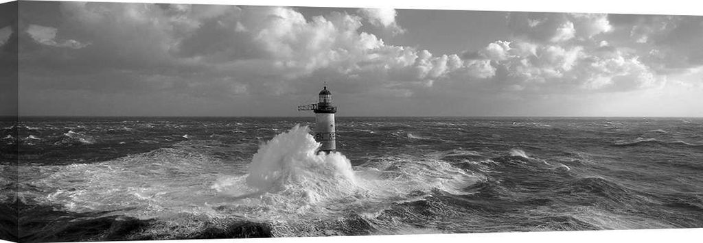 Kunstdruck auf Leinwand, Leuchtturm im Sturm – Jean Guichard – Ar-Men – 120x40 cm