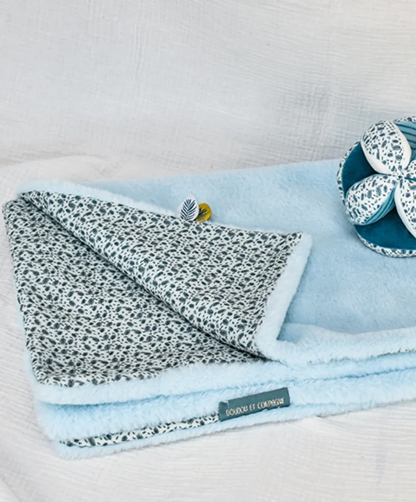 Doudou Koala Yoca Bleu 70x100 cm : Couverture Peluche Moelleuse - 8