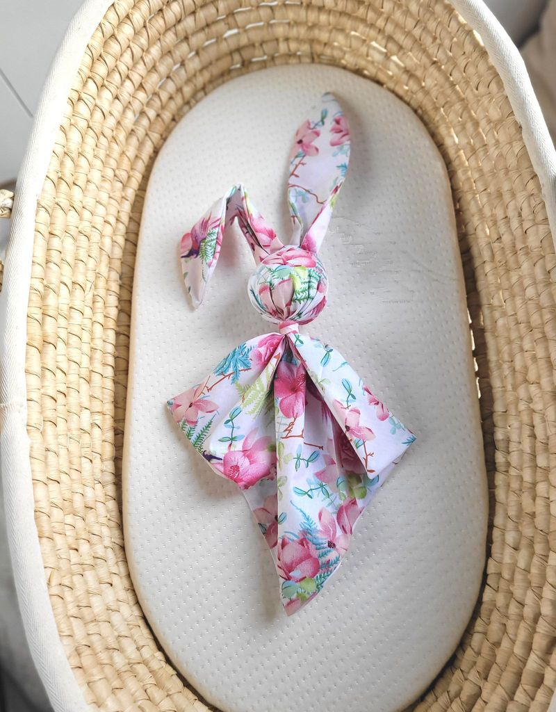 Kuschelweiche Häschen-Decke aus Baumwolle - Hummingbirds