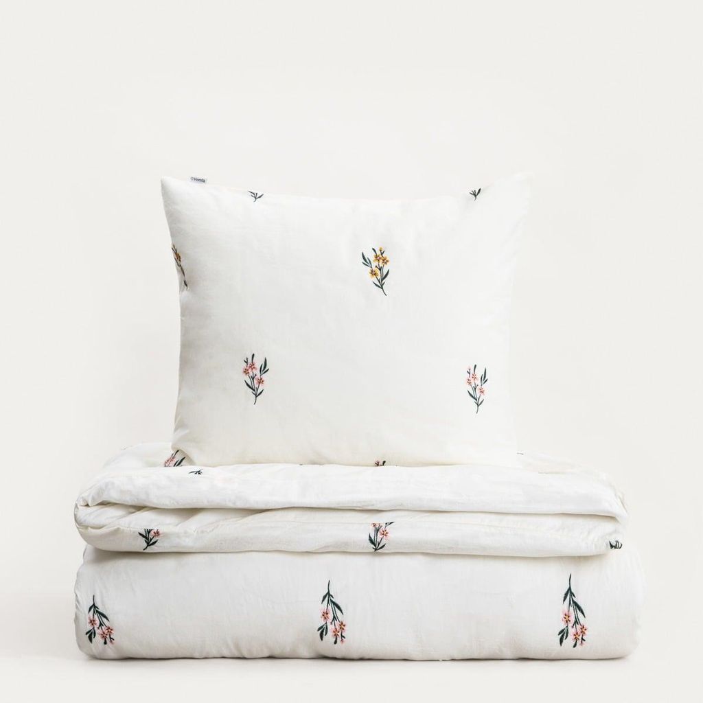 HOMLA FLORAL DREAM Bettwäsche aus gewaschener Baumwolle mit floraler Stickerei 220x200 + 2*50x60 cm
