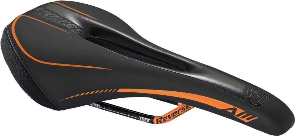 Selle Reverse Components AM Ergo 143 mm contre les douleurs VTT
