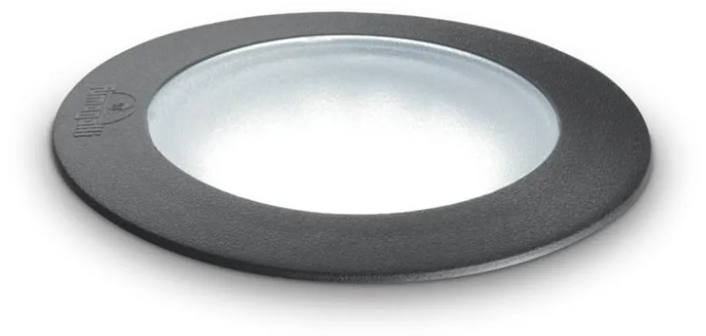 Éclairage d'allée sécurisé avec la lampe CECI 1 noire encastrée en résine