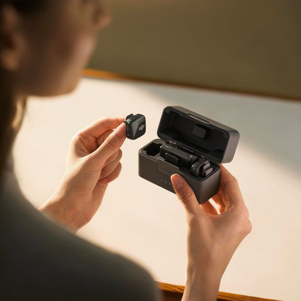 DJI Mic Mini (2 Transmitters, 1 Receiver, Charging Cradle), Produktbild 