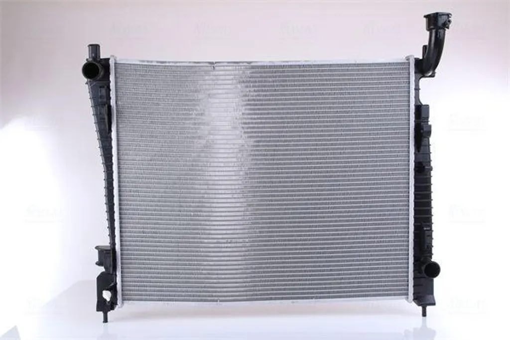Radiateur de Refroidissement Moteur pour Jeep Cherokee 61033