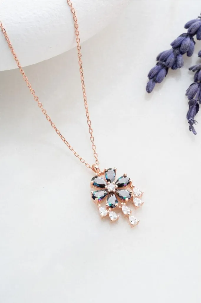 Collier chic en argent 925 fleur topaze mystique pour soirée et fête