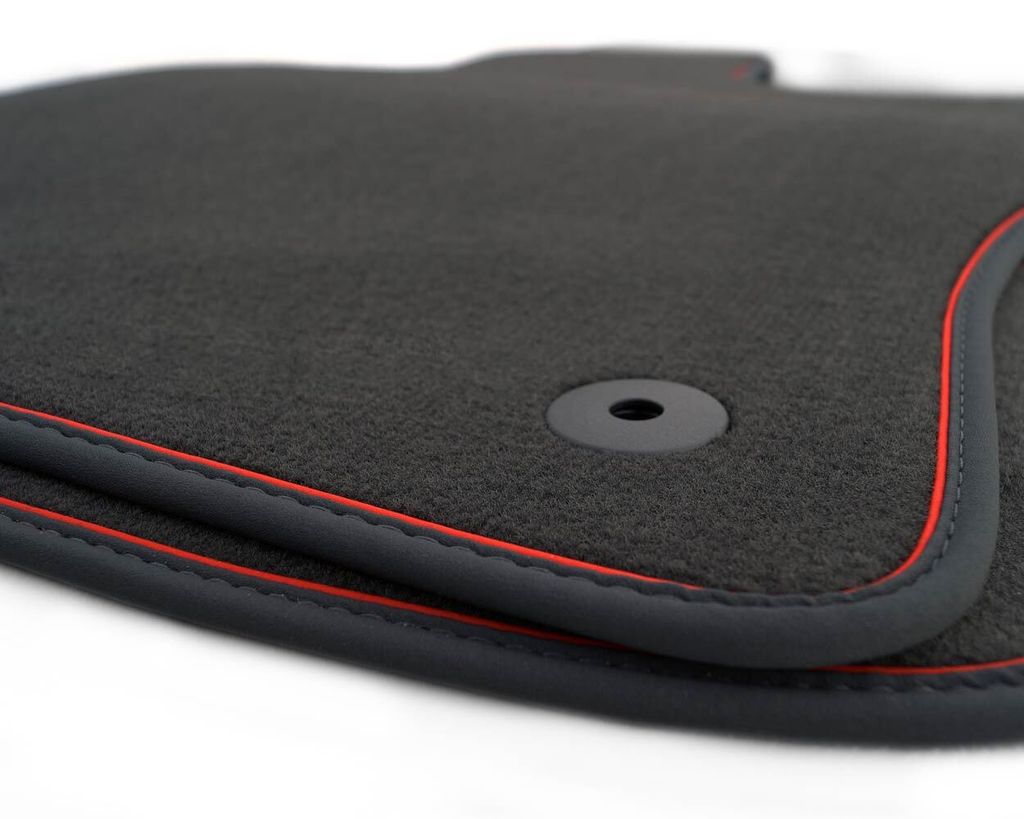 Fußmatten passend für VW Golf 7 Sport Tuning Qualität Zubehör Automatten (Zierband Rot) 2-teilig Velours schwarz