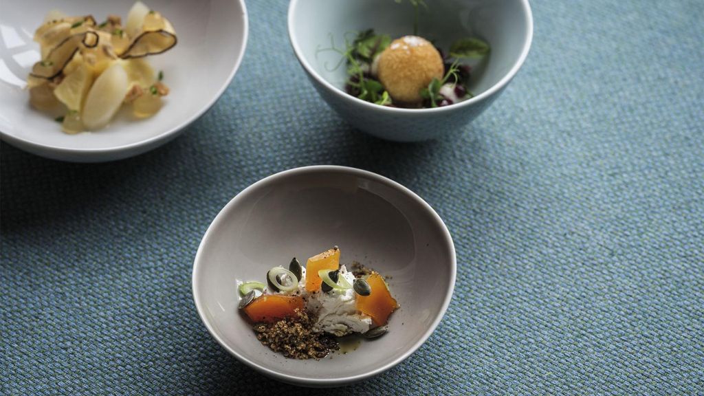 Jochen Schweizer Romantisches Dinner Wirsberg für 2; Erlebnis verschenken oder selbst erleben; Gutschein gültig für 2 Personen