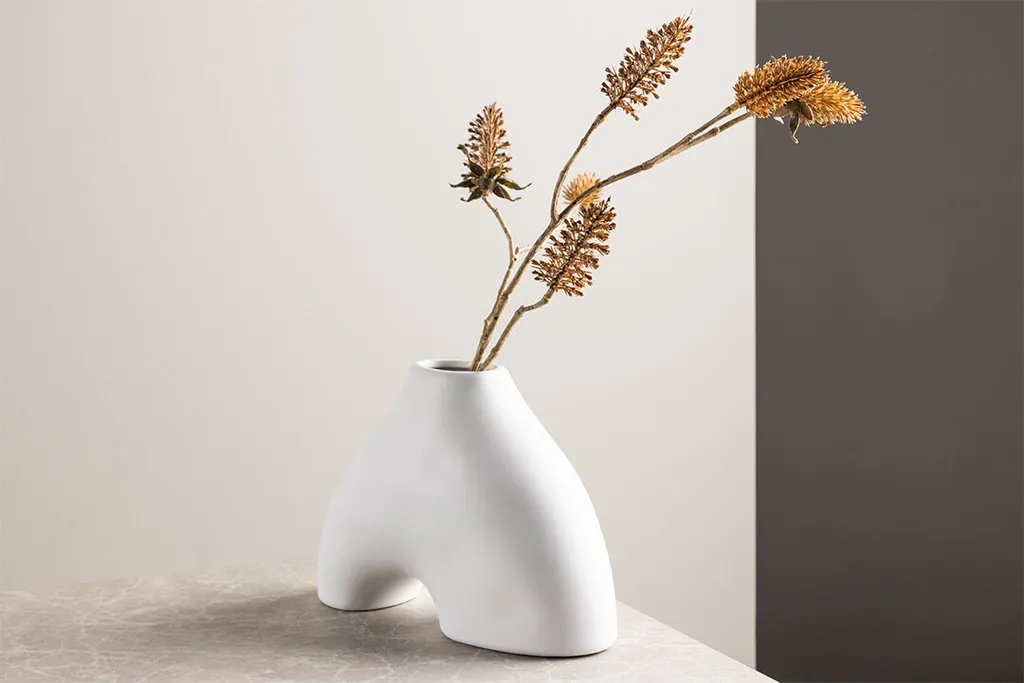 Vase blanc Kento Venture Design - Finition mate et forme épurée chic - 4