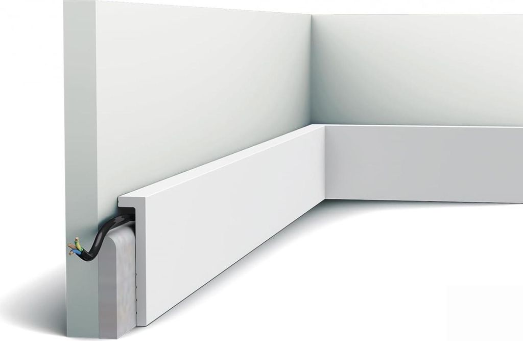 Sockelleiste Kabeldurchführung 2m Edge Weiß