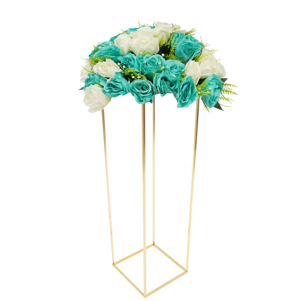 Structure décorative cœur dorée, support stable pour fleurs de mariage - 3