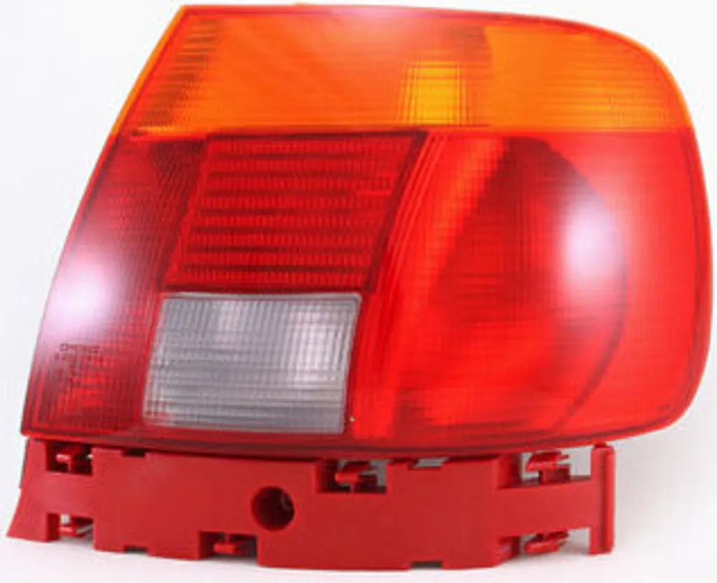 Fanale Posteriore Dx Johns 8D0945112A per Audi A4 8D 95-96 | Alta Resistenza
