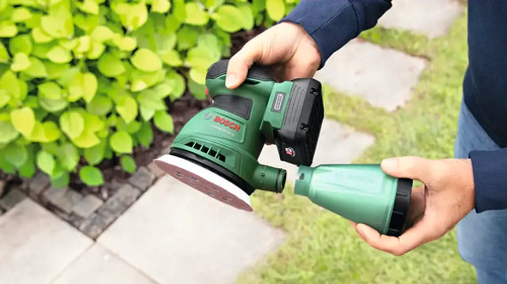 Ponceuse excentrique sans fil UniversalOrbit 18V-20 Bosch Power