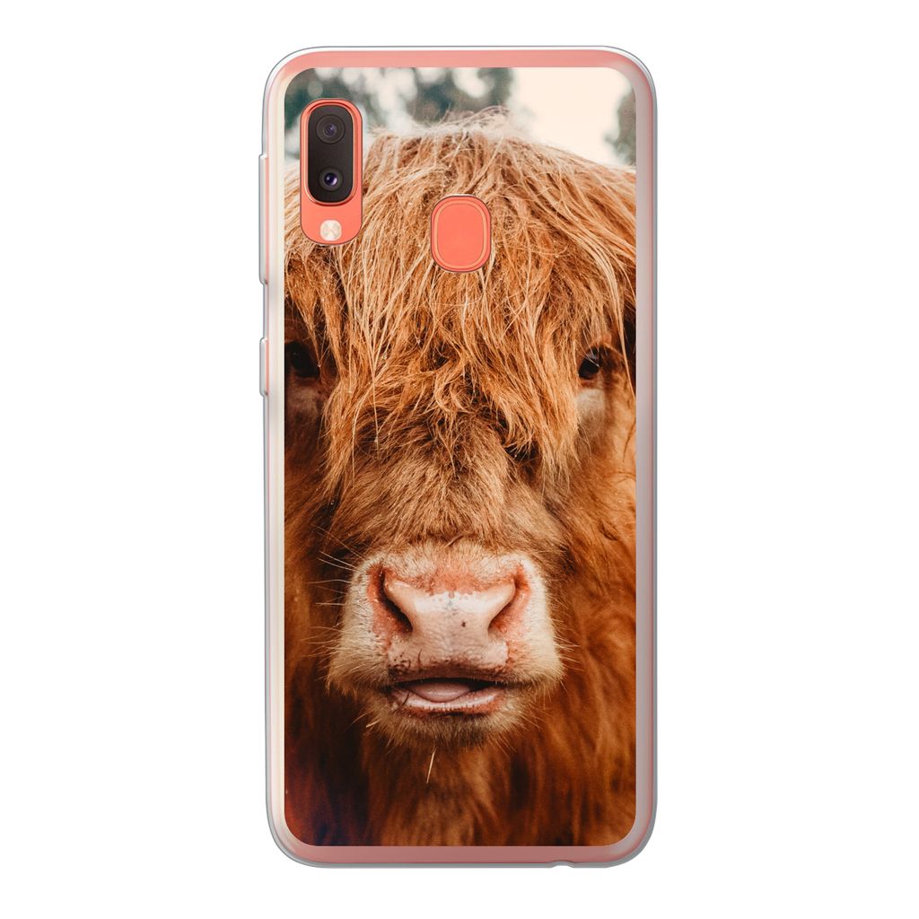 MuchoWow Handyhülle Schutzhülle Hülle für Samsung Galaxy A20e Kuh - Schottischer Hochländer - Hörner - Braun - Landschaft Silikon Softcase ...