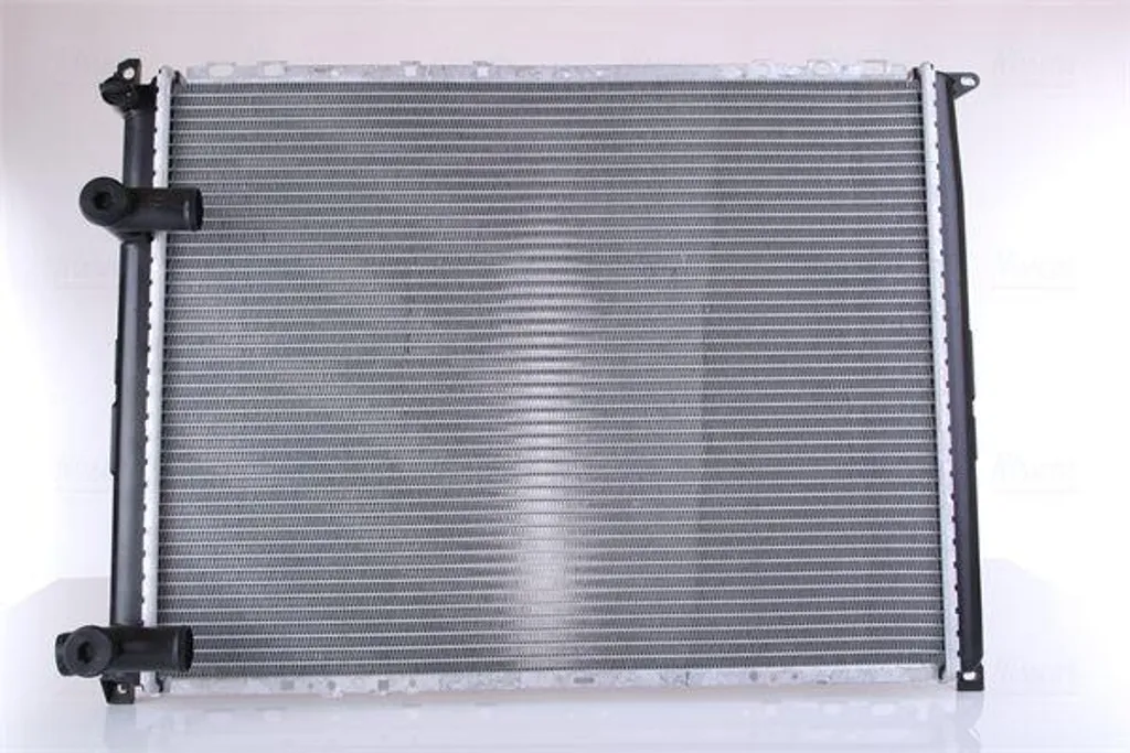 Radiateur moteur NISSENS 63943A pour Safrane - Remplacement OE 7701035721