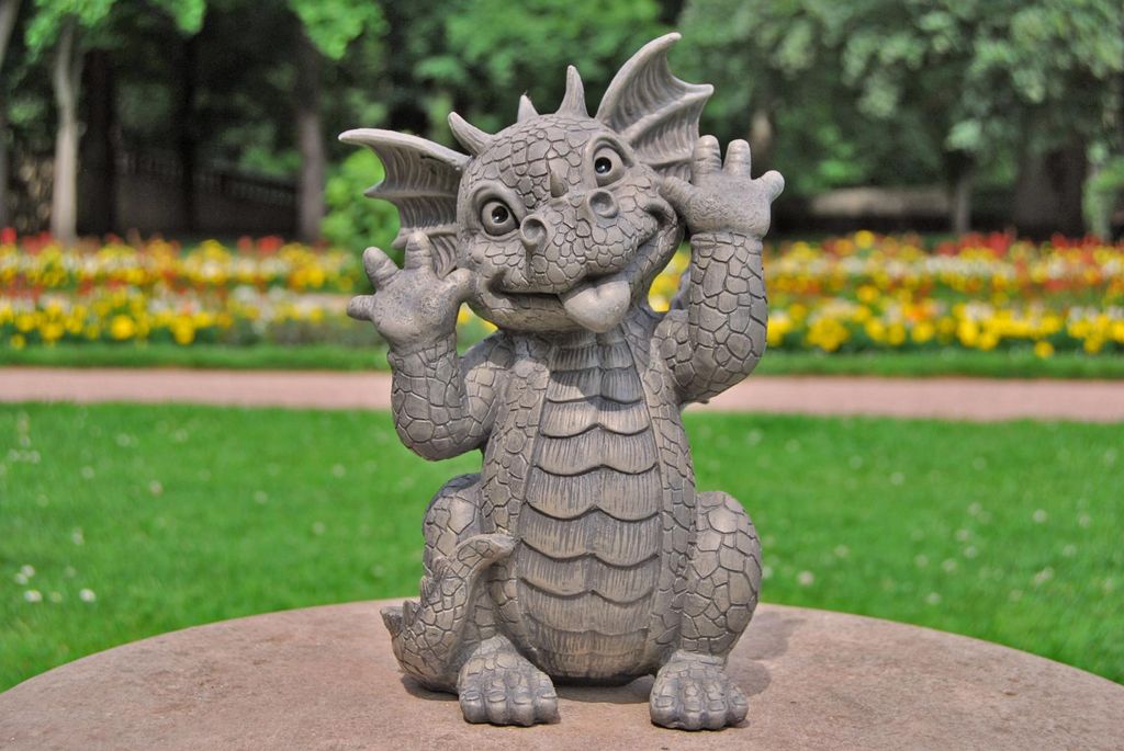 Gartendrache schneidet Grimasse Drache Figur Gargoyle Produktbild 