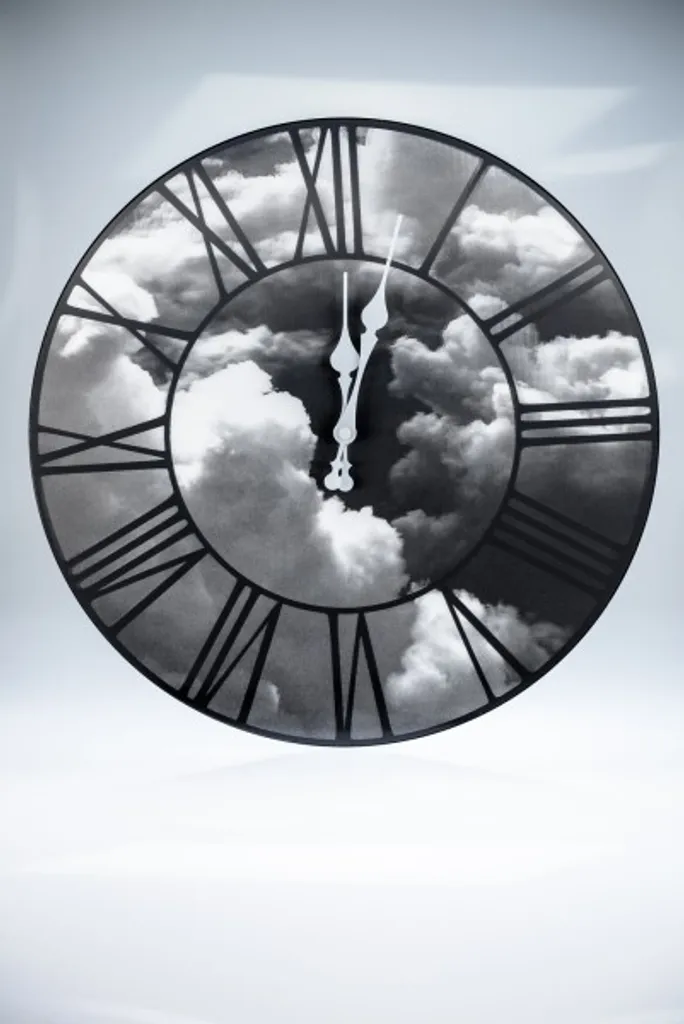 Horloge murale ronde Nextime 3037 design 3D pour salon et bureau chic