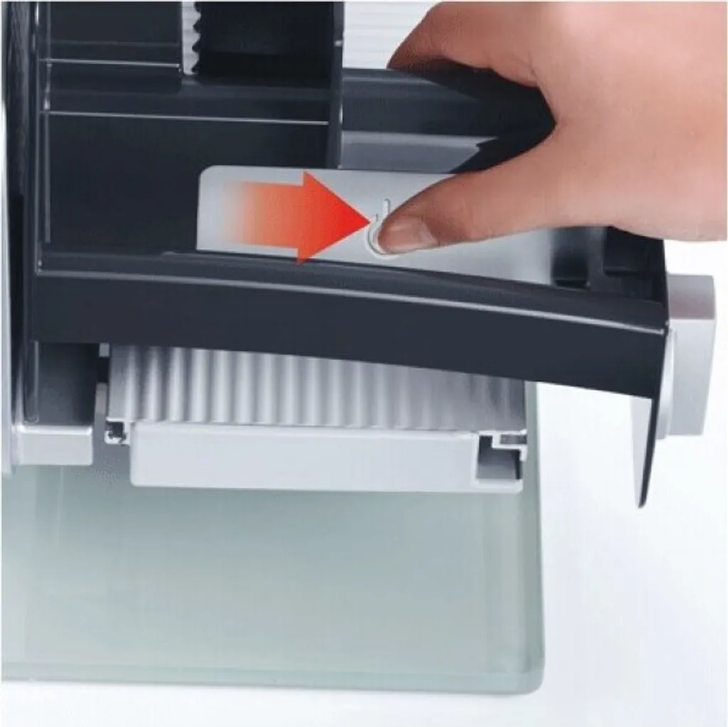 Trancheuse universelle GRAEF M 20 pour couper le pain sans effort - 14
