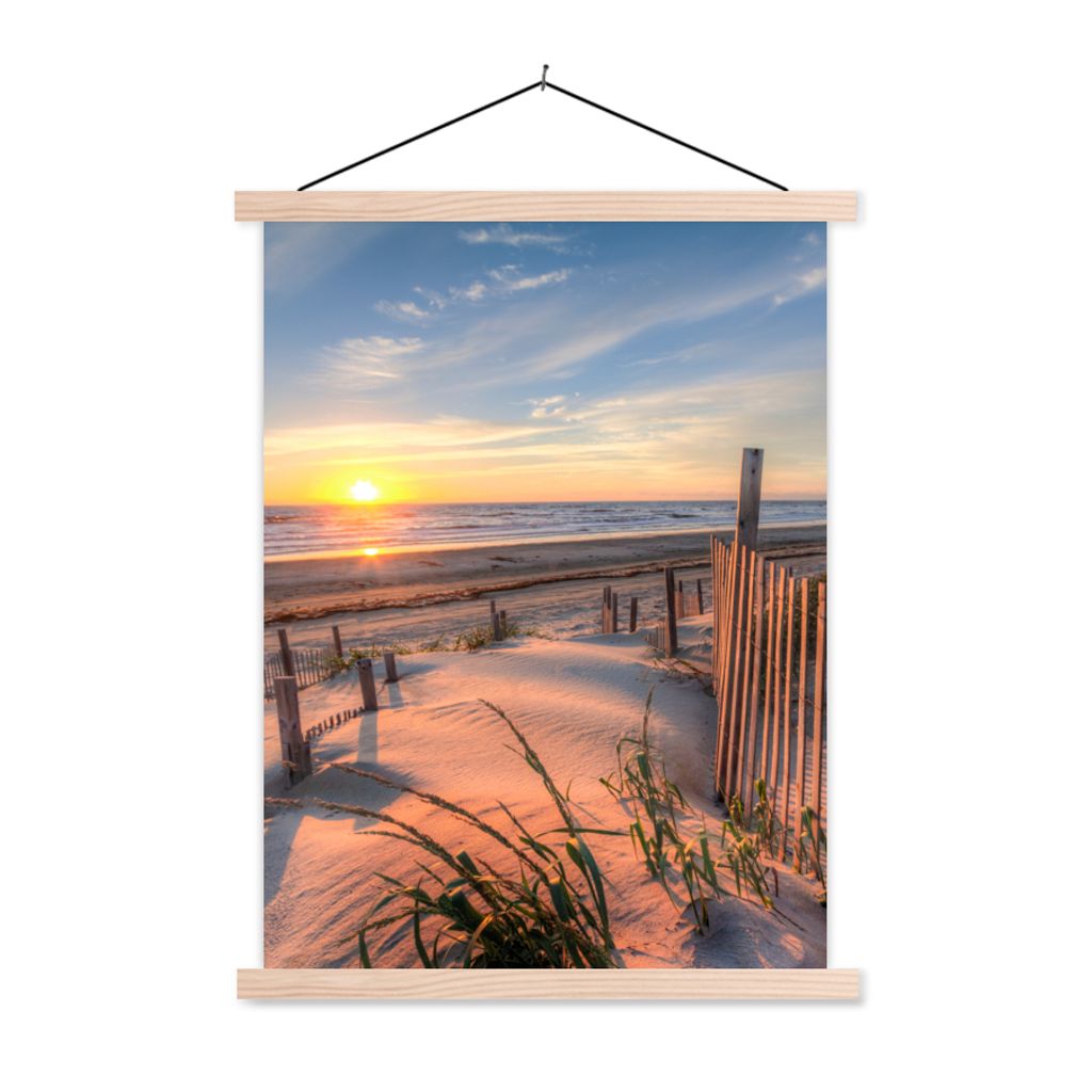 MuchoWow Textilposter Strand - Meer - Düne - Sonnenuntergang - Landschaft 60x80 cm mit holzfarbenen Rahmen - Wandbild