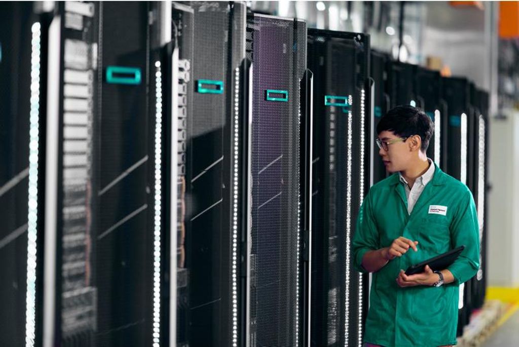 HPE ML350 Gen11 NS204i-u Enable Kit