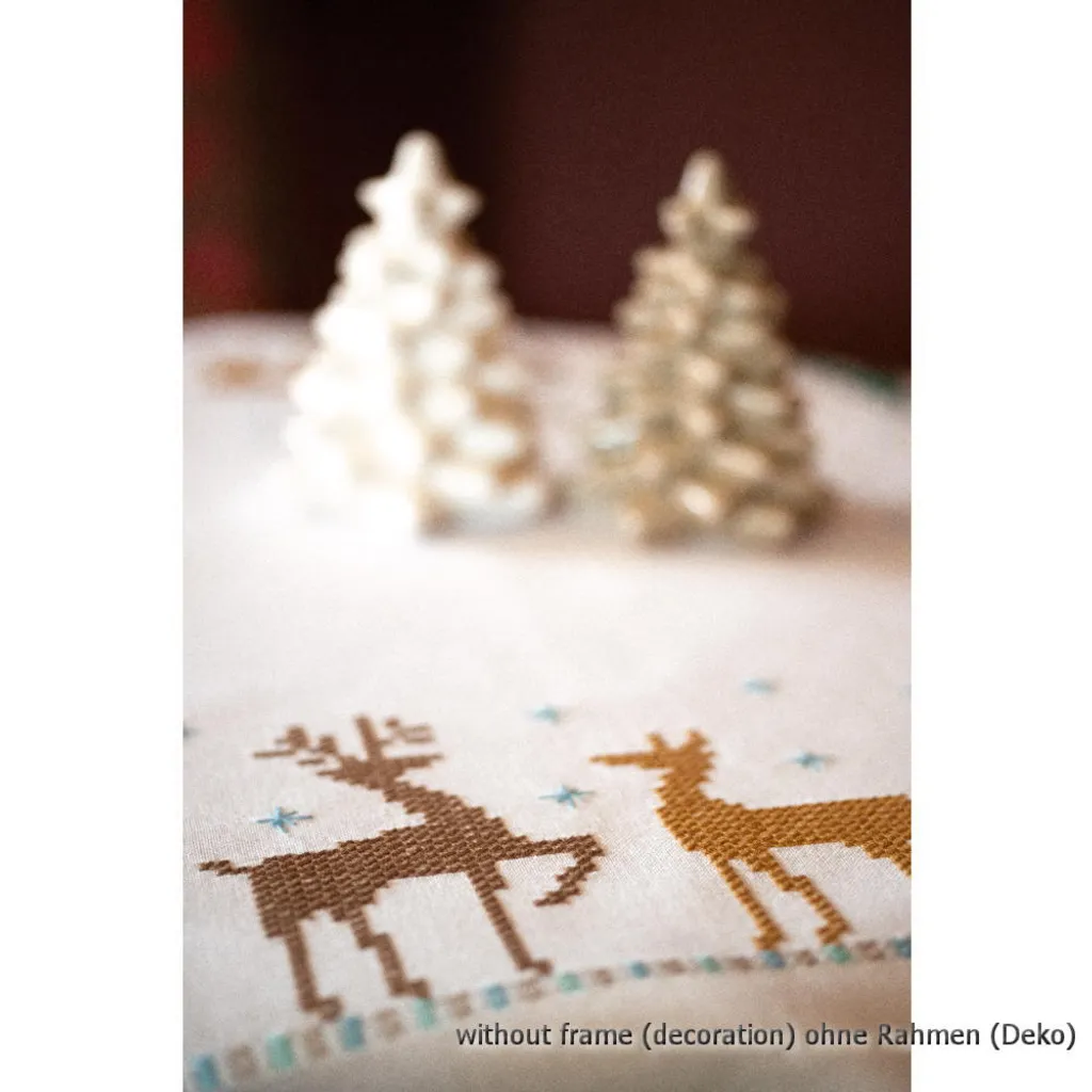 Nappe brodée Nordic pour décoration de table - Kit broderie Vervaco