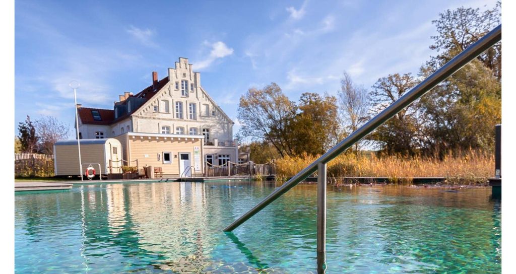 Jochen Schweizer Kurzurlaub an der Ostsee für 2 (2 Nächte); Erlebnis verschenken oder selbst erleben; Gutschein gültig für 2 Personen