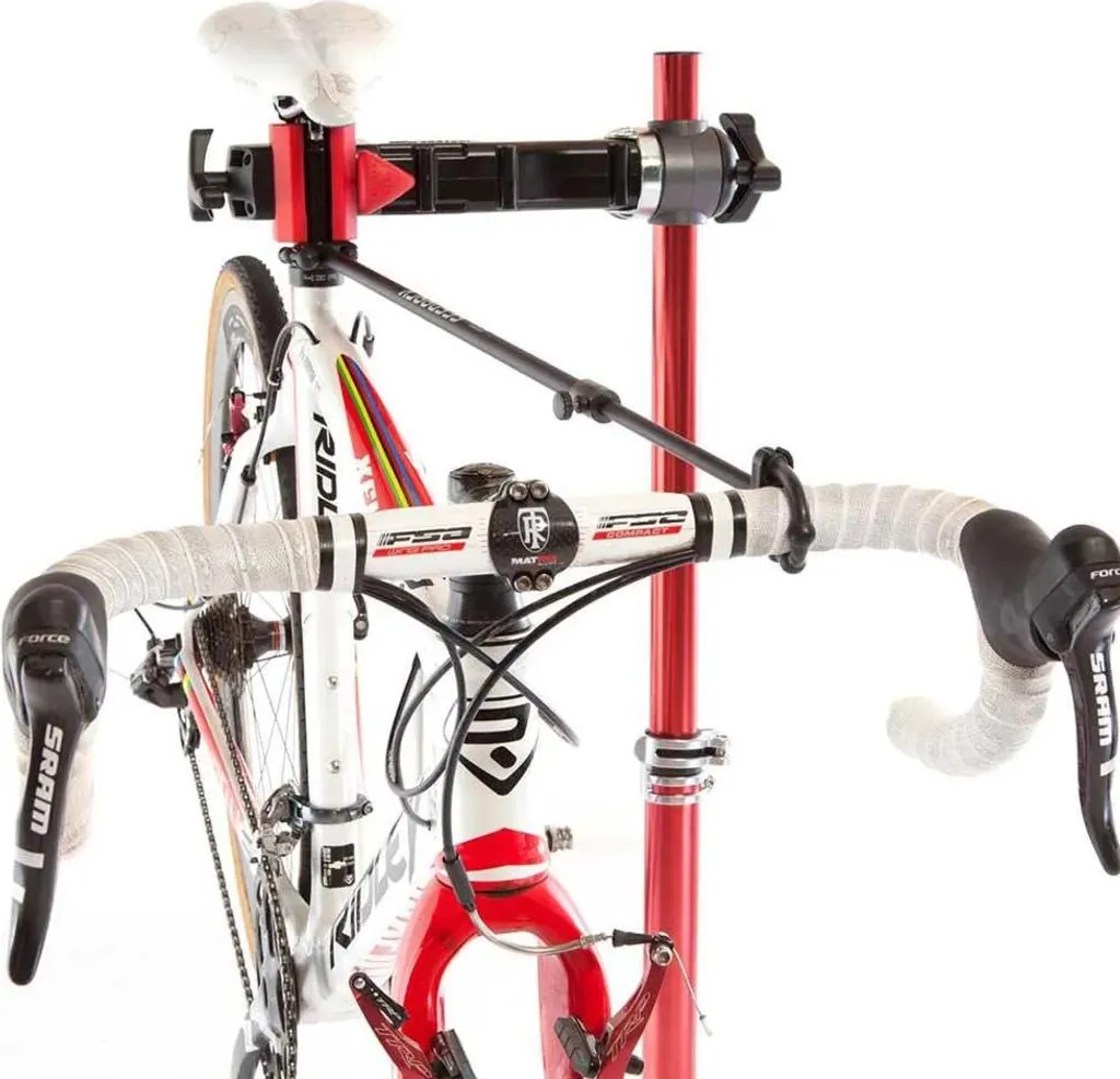 Stabilisateur de guidon Feedback Sports pour pied de montage atelier