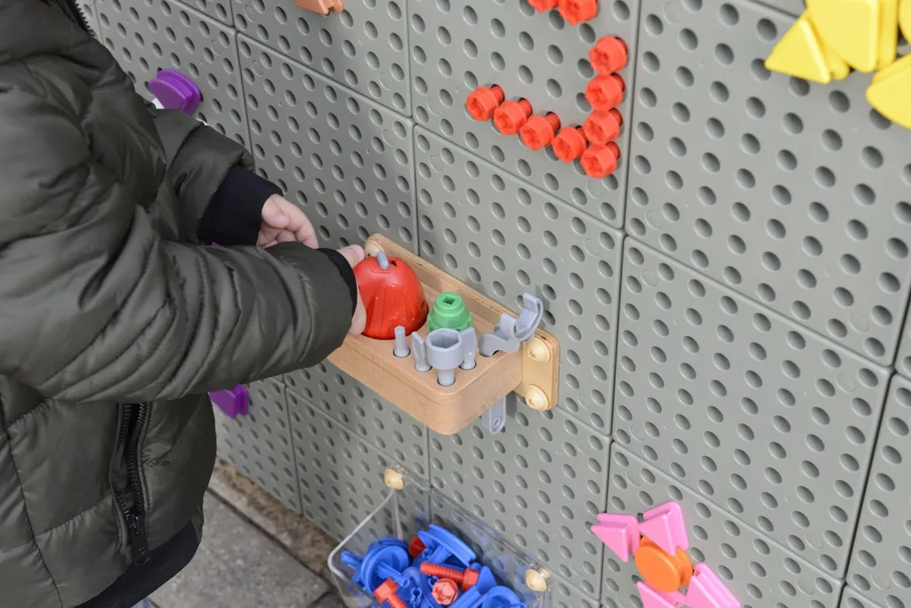 Jeu d'outils Masterkidz 8 pièces : fixez vos modules STEM sans difficulté - 3