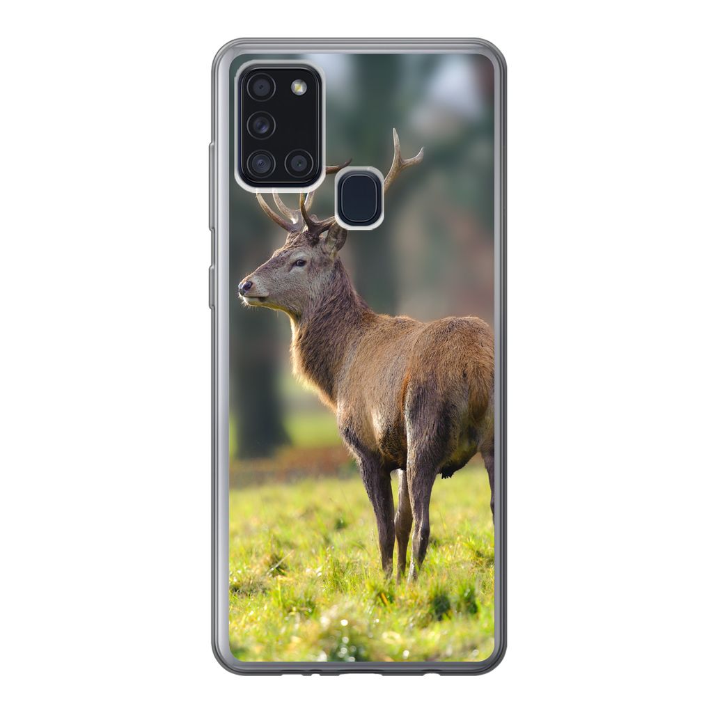 MuchoWow Handyhülle Schutzhülle Hülle für Samsung Galaxy A21s Rothirsch - Wiese - Grün Silikon Softcase Handy Hülle - Hartschale