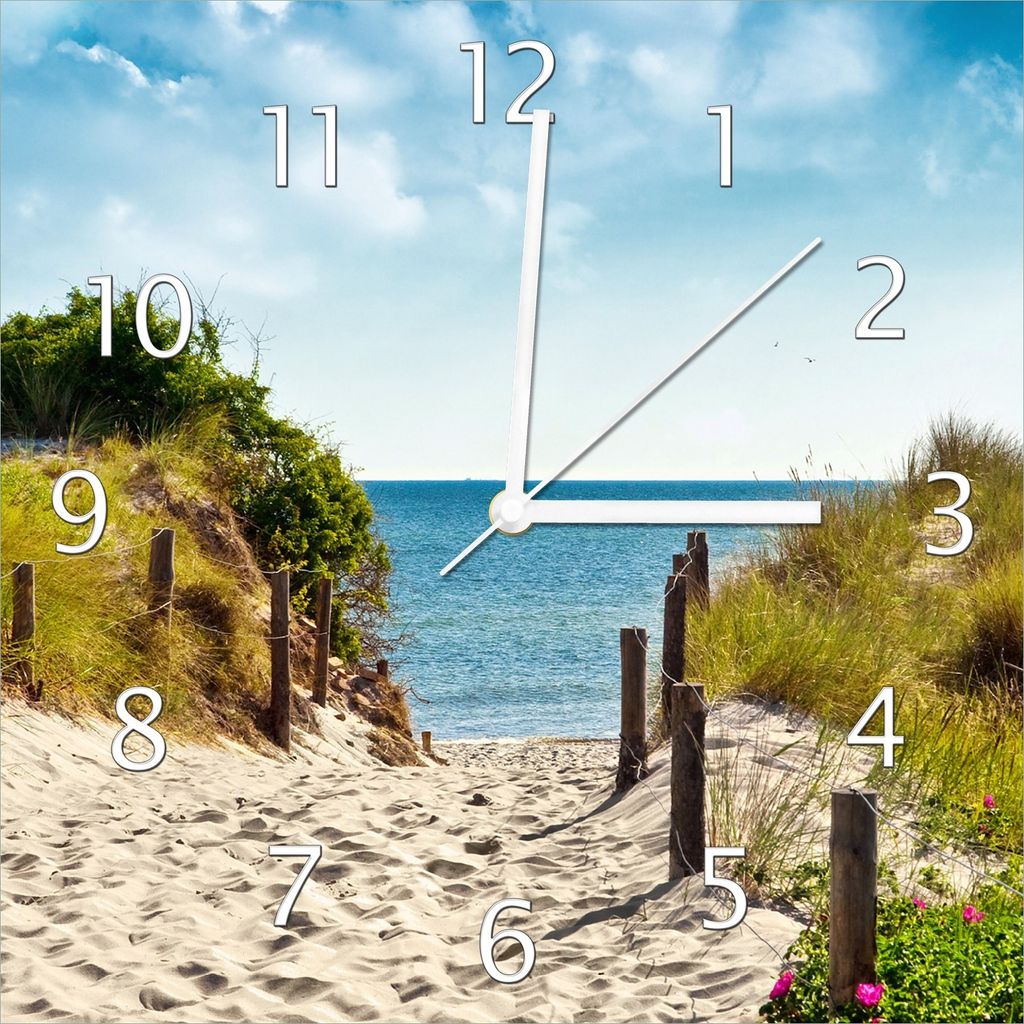 Wallario Design Wanduhr Auf dem Sandweg zum Strand aus Echtglas, Größe 30 x 30 cm