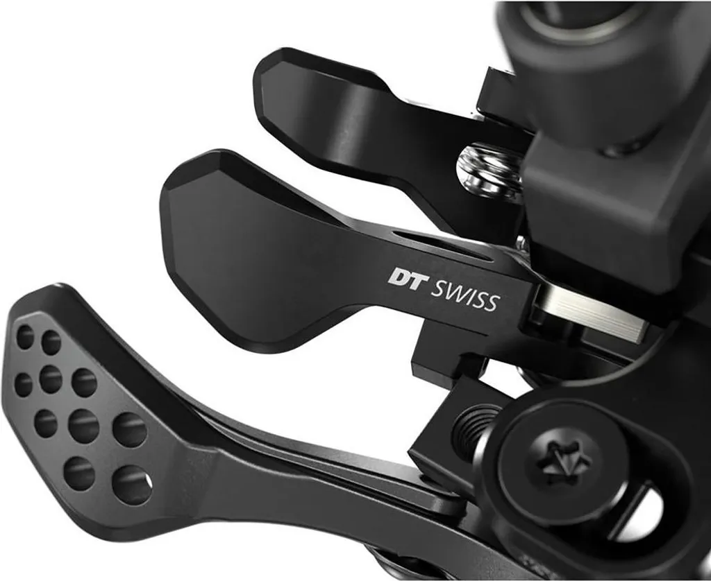 Optimisez votre Cockpit VTT avec le Levier DT Swiss L3 Remote Double Stage