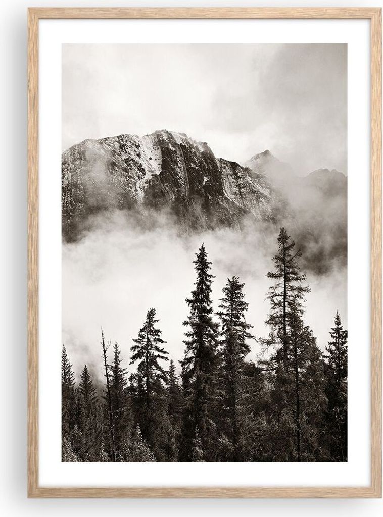 Gerahmtes Poster - Rahmen in heller Eiche - Nebel Berg Wald - 50x70 cm - Wand Bild - Wanddeko - Wandbilder - Kunstposter - Wandposter - Bilderrahme...