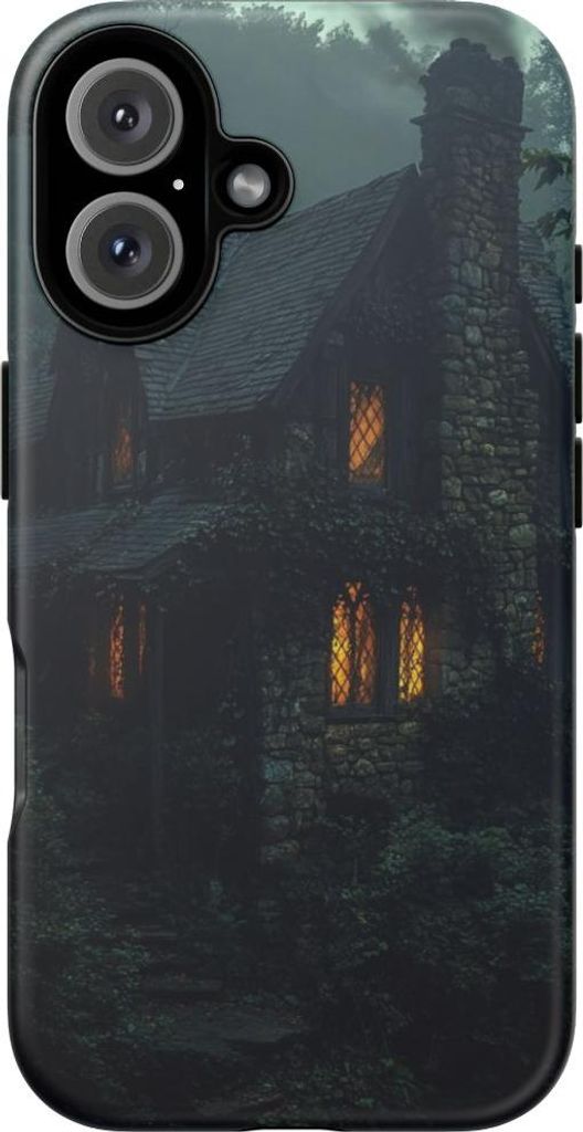 Nebelverhangenes Steincottage mit leuchtenden Fenstern – Hülle Kompatibel mit iPhone 16