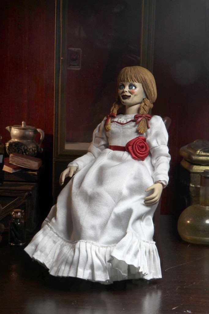 NECA - Figurkopodobna Annabelle 20cm z The Conjuring Image du produit 