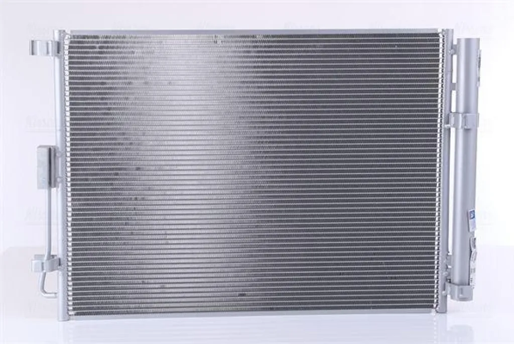 Condenseur de clim auto type origine Nissens 940598 pour Kia Soul GDI