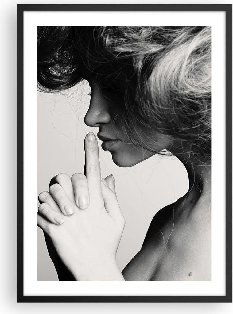 Gerahmtes Poster - Schwarzer Rahmen - Frau Modell - 50x70 cm - Wand Bild - Wanddeko - Wandbilder - Kunstposter - Wandposter - Bilderrahmen - Bilder...
