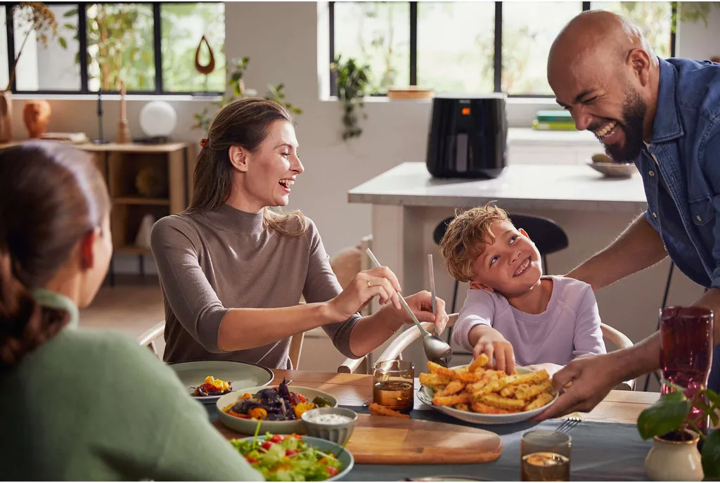 Friteuse Philips HD9280 XL, airfryer connecté à air chaud de 2 kW - 24