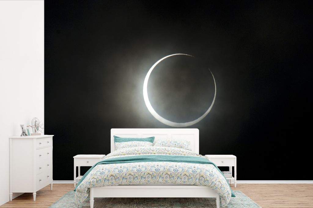 MuchoWow Fototapete für Wohnzimmer oder Schlafzimmer Wandtapete Vinyl Motivtapete Ringförmige Sonnenfinsternis - 420x280 cm - Zimmer für Kinder