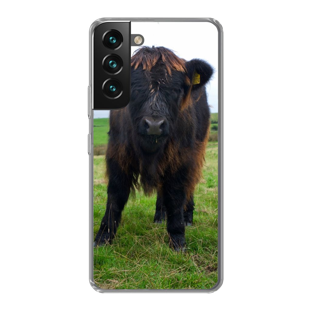 MuchoWow Handyhülle Schutzhülle Hülle für Samsung Galaxy S22 Plus Schottische Highlander - Kühe - Natur - Grün - Gras Silikon Softcase Hand...