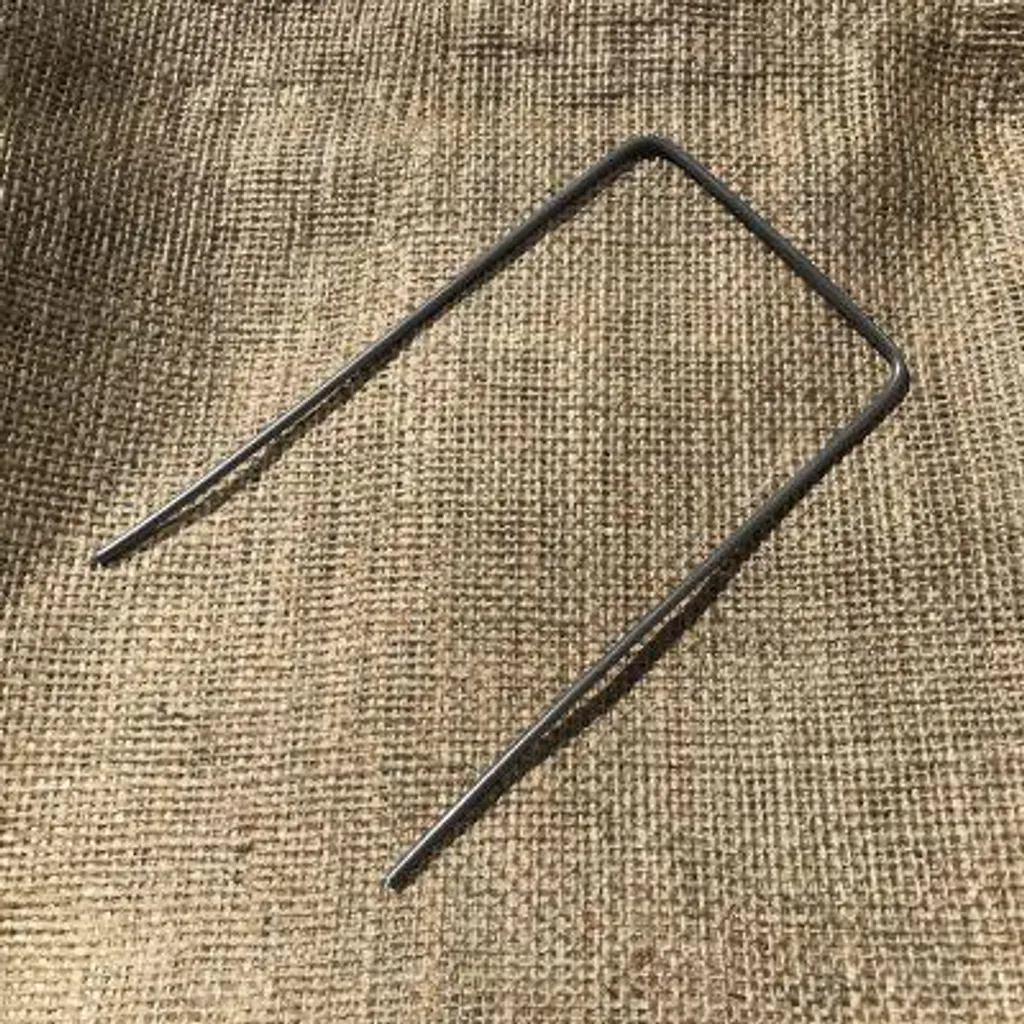 Piquet Métal pour Toile de Paillage 7x15 cm - Lot de 100 Agrafes U