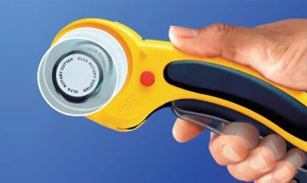 Cutter circulaire OLFA Deluxe pour découpe textile et patchwork pro - 3