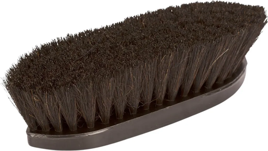 Brosse de pansage Haas Noir Grande pour lustrer la robe du cheval