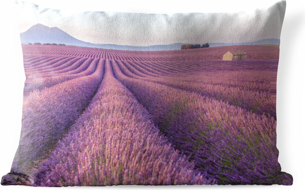 MuchoWow Outdoor Kissen - Ausgedehntes lila Lavendelfeld zwischen Bergen - 50x30 cm - Wetterfest - Lounge Kissen - Sofa kissen - Wohnzimmer Dekor...