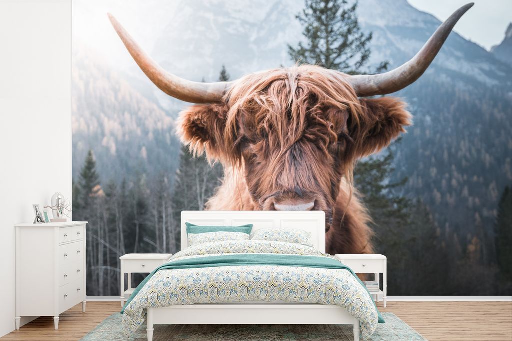MuchoWow Fototapete für Wohnzimmer oder Schlafzimmer Wandtapete Vinyl Motivtapete Schottischer Hochländer - Kuh - Tiere - Berg - Natur - 330x22...