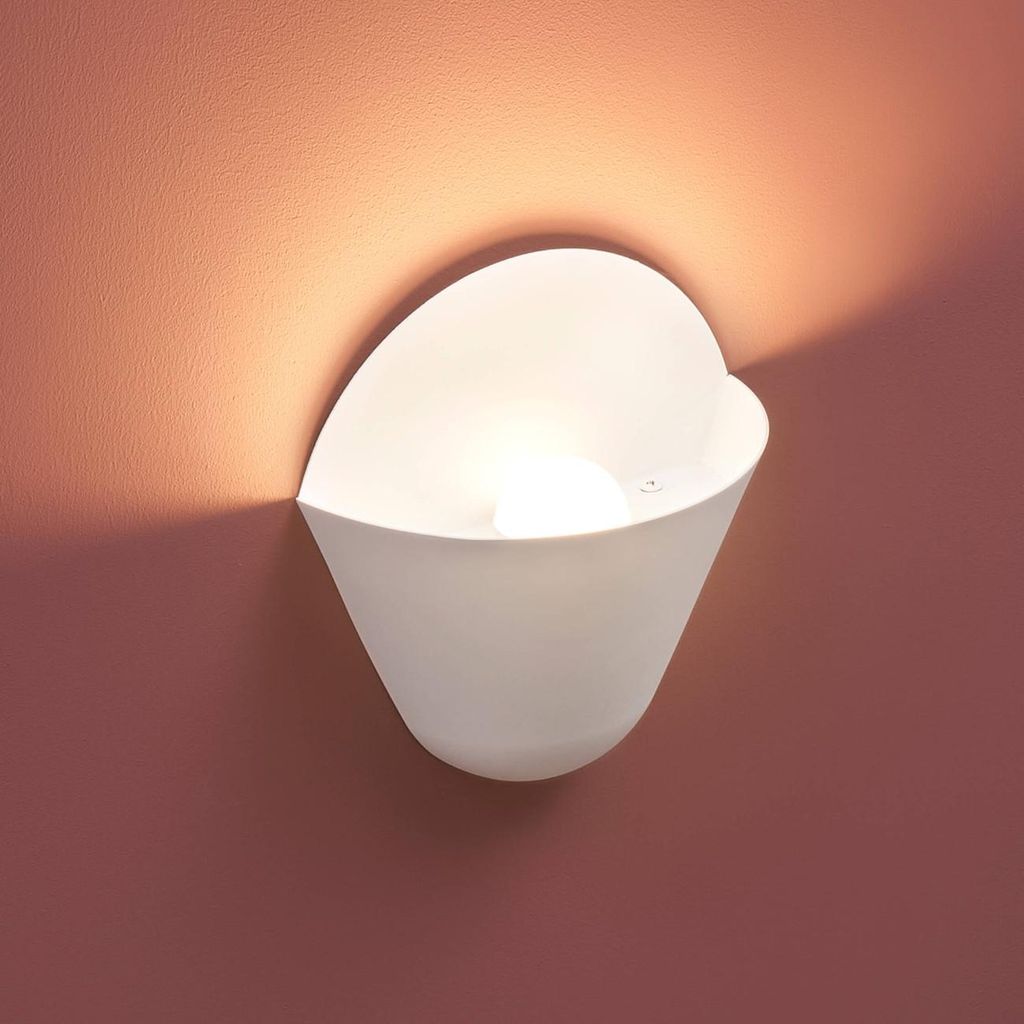 Konische LED-Wandleuchte mit weißem Design - Flo