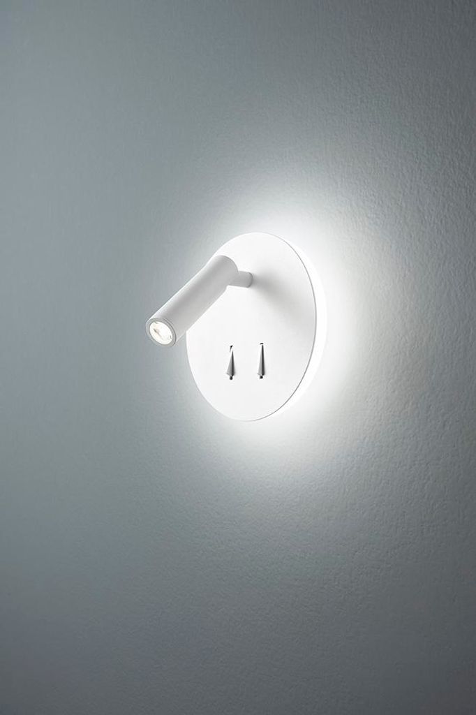 Wandleuchte aus weißem Metall, modernes Design mit integriertem, verstellbarem 6W+3W-LED-Spot, 3000K warmes Licht - Perenz