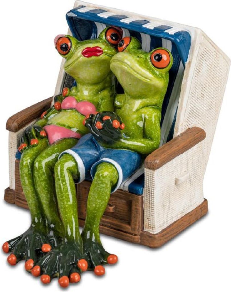 Eine niedliche Figur von zwei Fröschen, die in einem Strandstuhl sitzen. Detailreich und romantisch.